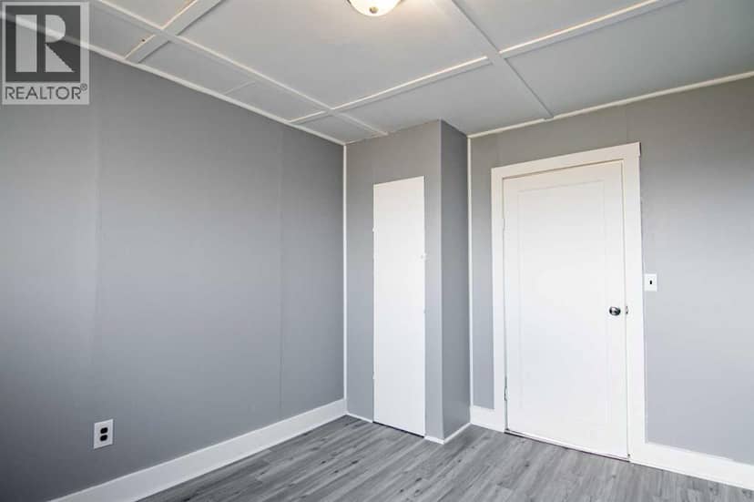 39061 Range Road 220 — photo 10 of 32