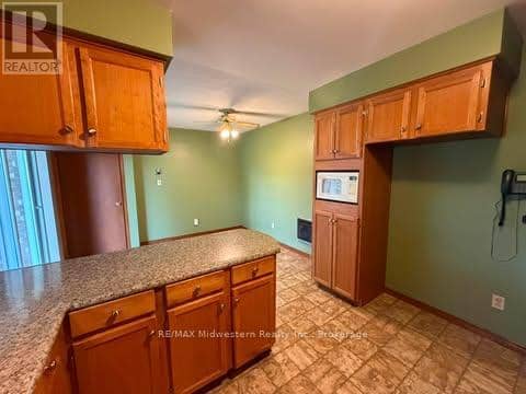 69 Louise Street — photo 12 of 26