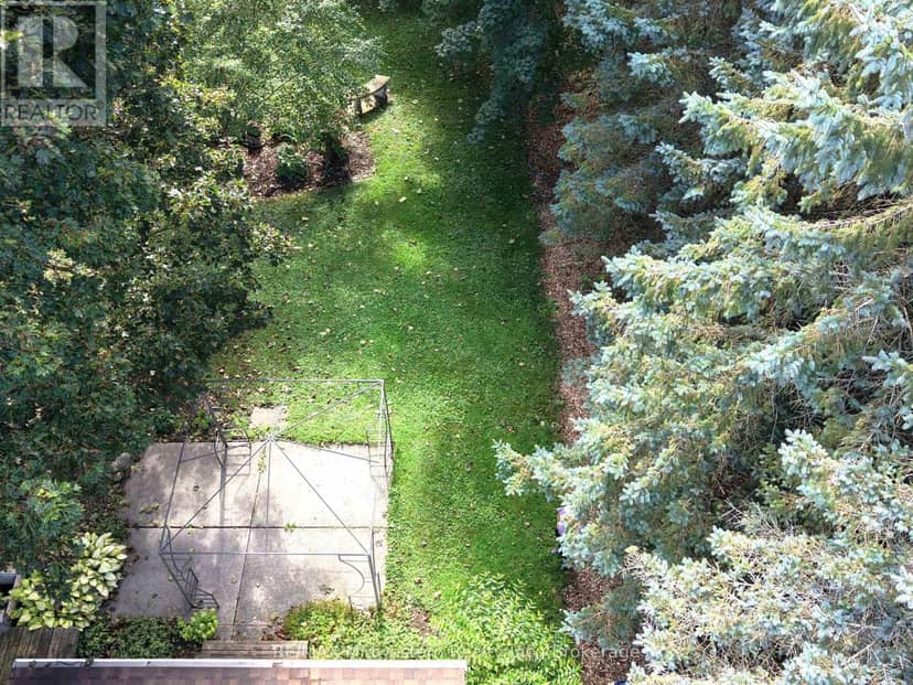 69 Louise Street — photo 9 of 26