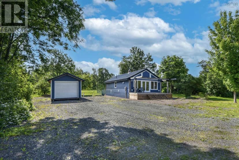 15 Birch Lane — photo 8 of 33