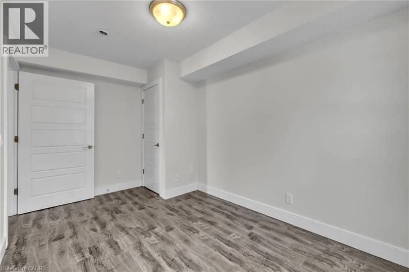 34 BROCK Street Unit# 201 — photo 7 of 12