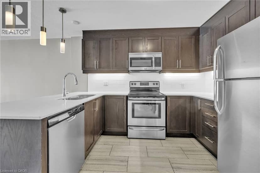 34 BROCK Street Unit# 201 — photo 4 of 12