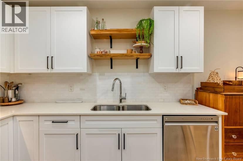 132 McQueen Street — photo 13 of 40