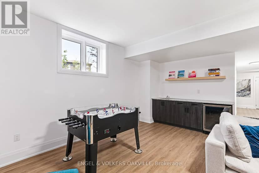 117 Stoneleigh Drive — photo 40 of 40