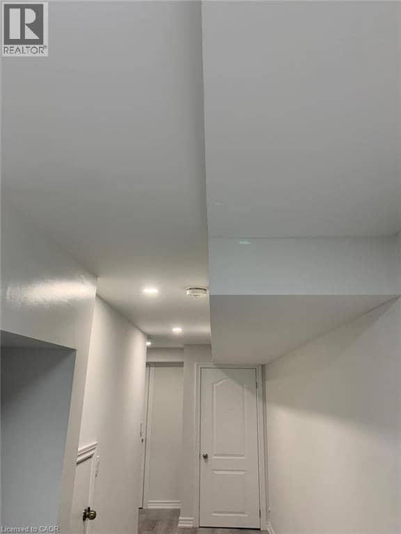91 PINOT Crescent — photo 3 of 40