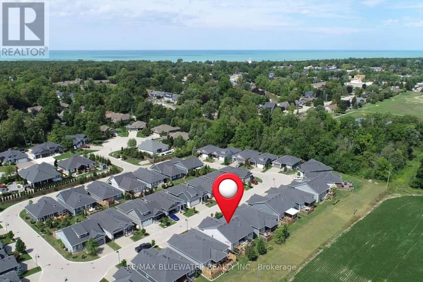 34 Sunrise Lane — photo 3 of 40