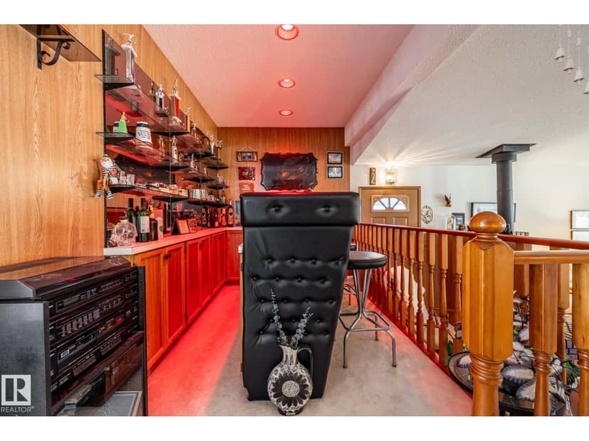 614 1 AV — photo 14 of 40