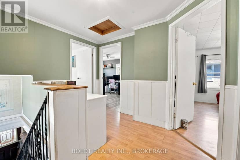 54 Eastchester Avenue — photo 22 of 40