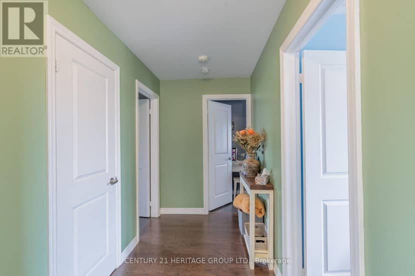 35 Corbett Street — photo 11 of 24