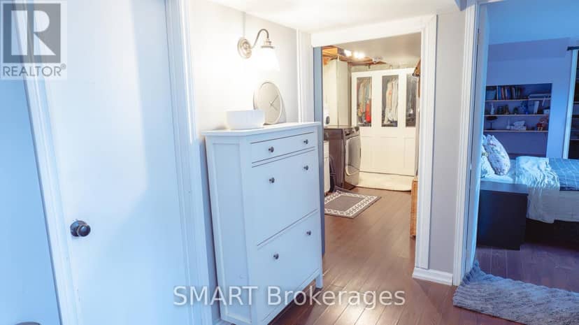 23 Moffatt Street — photo 29 of 31