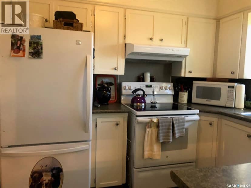 138 Hudson STREET — photo 24 of 40