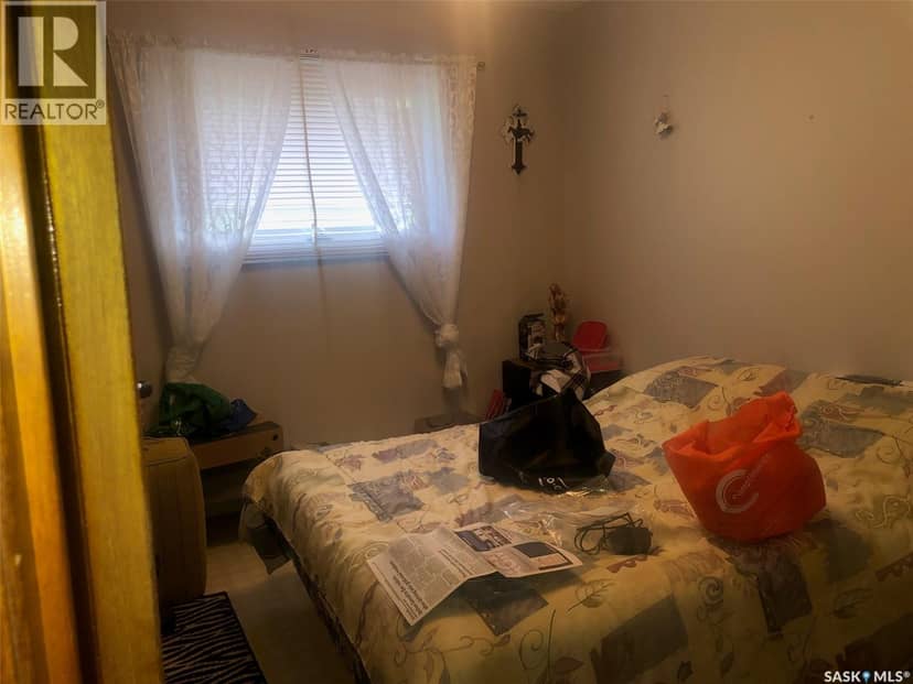 138 Hudson STREET — photo 34 of 40