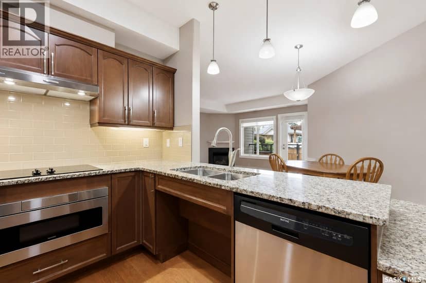 115 1010 Ruth STREET — photo 15 of 40