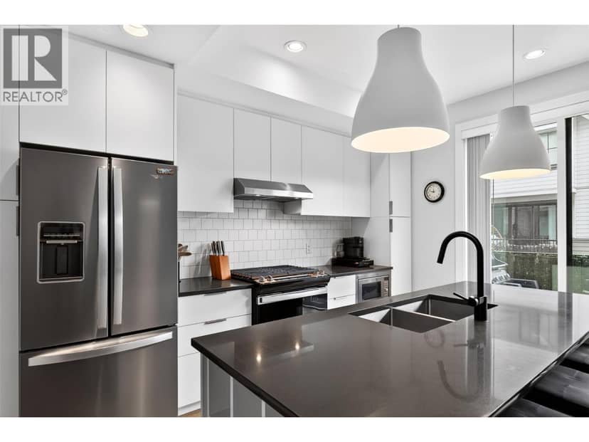 307 Glen Park Drive Unit# 32, Kelowna