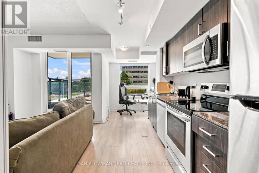 227 - 20 Meadowglen Place — photo 4 of 40