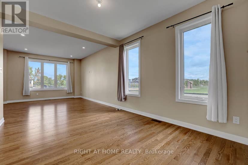 218 Conservancy Drive — photo 4 of 40