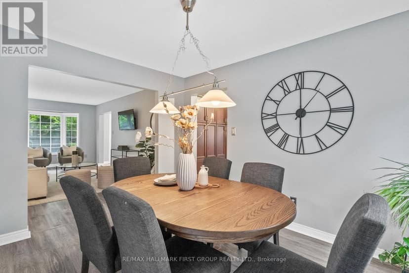 60 Spiers Crescent — photo 5 of 26