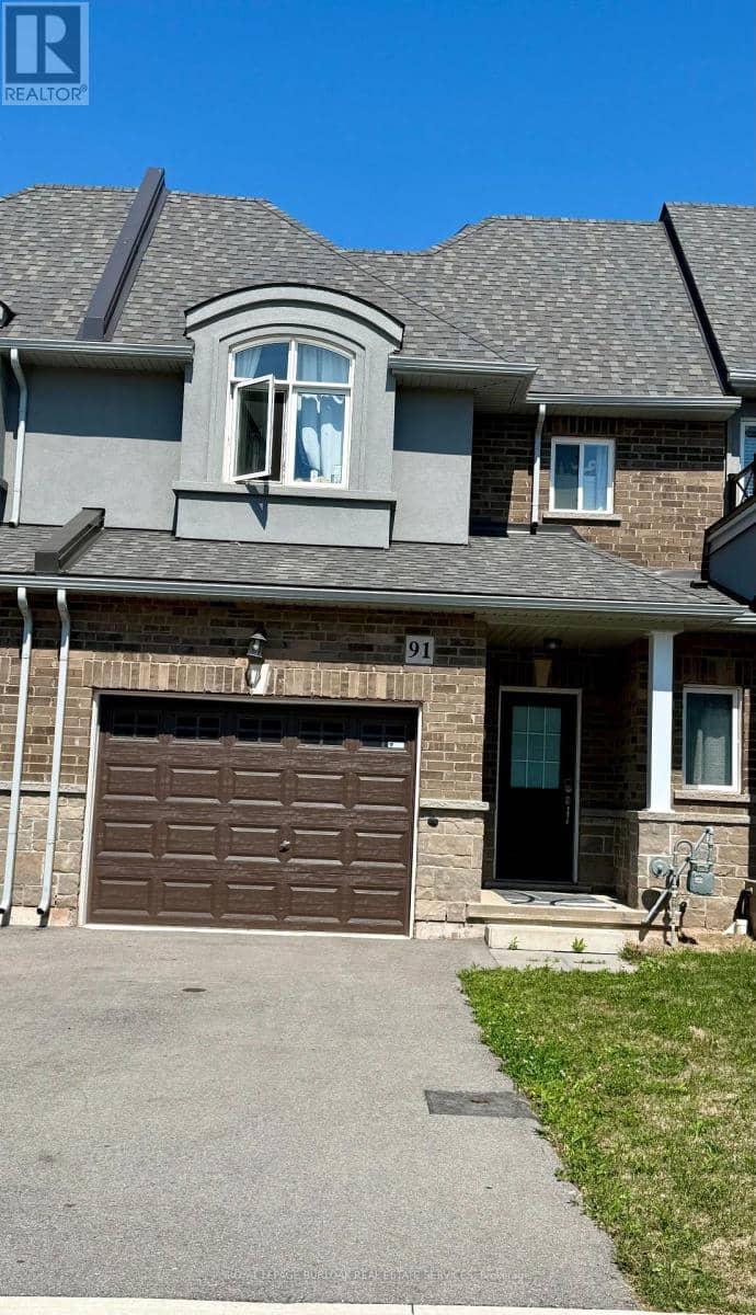 91 Pinot Crescent — photo 1 of 40