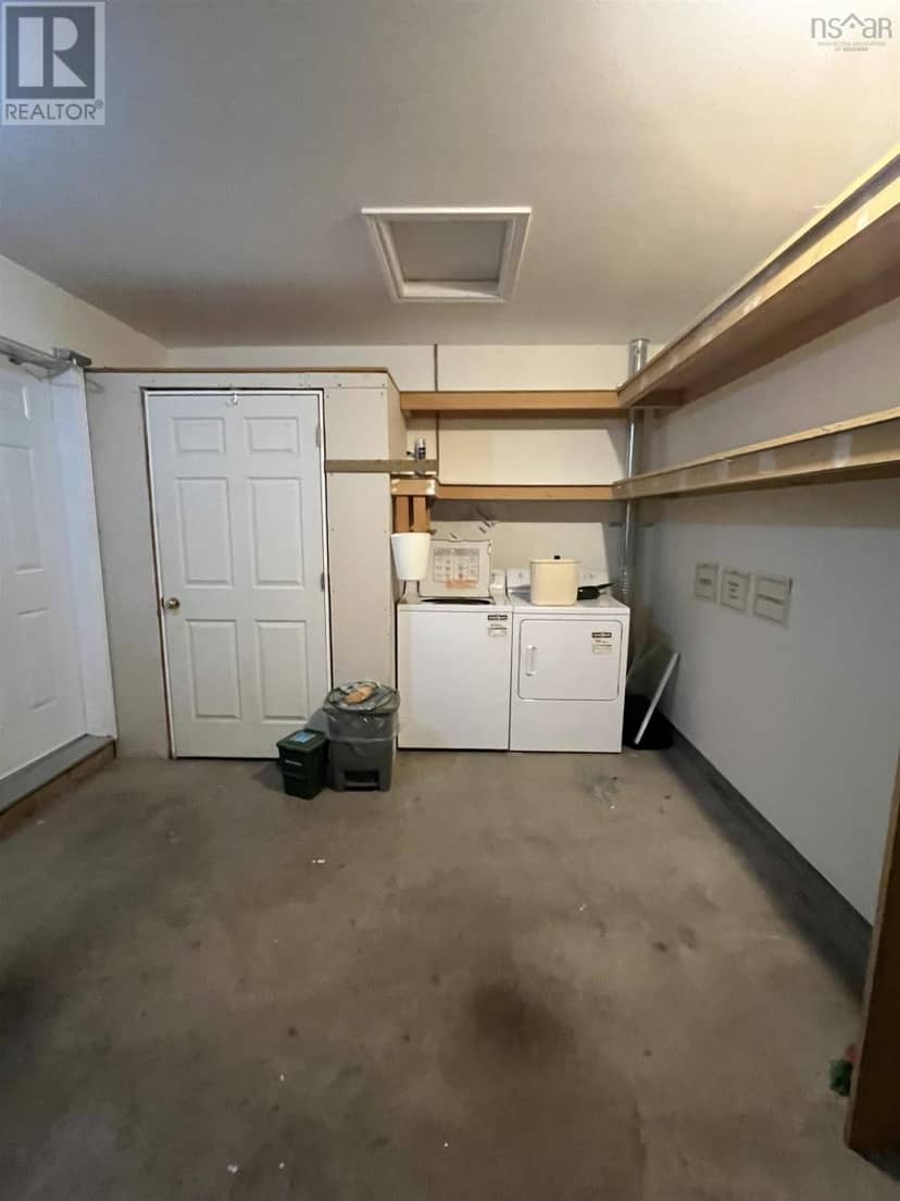 41 Kimbrough Court, Greenwich, photo 8