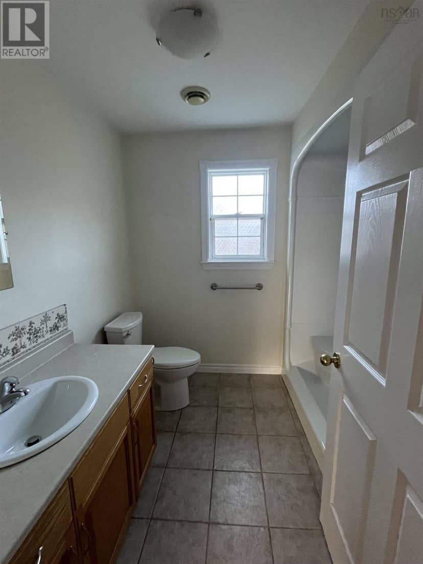 41 Kimbrough Court, Greenwich, photo 7