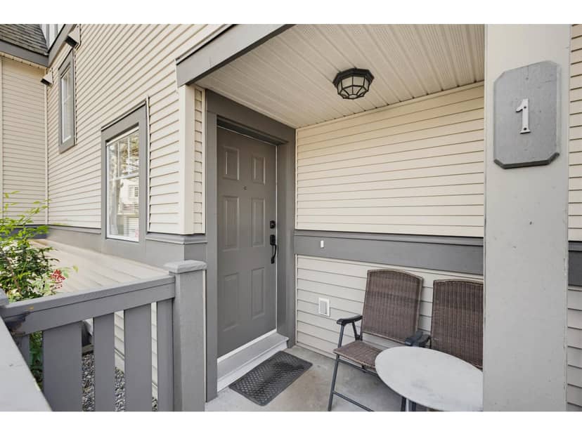 1 20038 70 AVENUE, Langley, photo 3