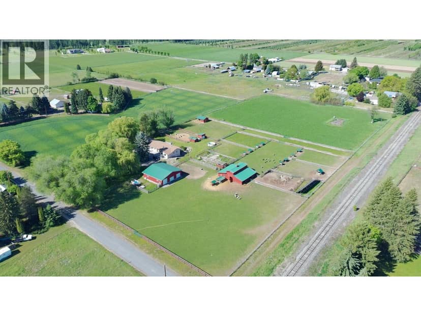5175 Siminoff Road, Grand Forks