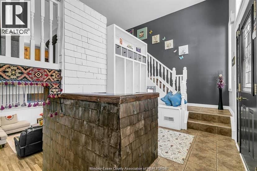 200 Riverview Avenue — photo 7 of 30