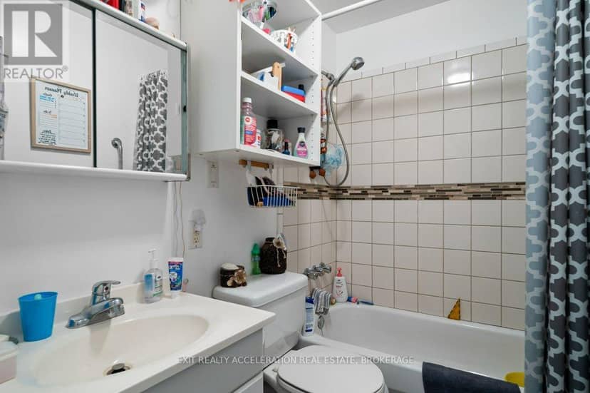 349 Stanley Street — photo 15 of 40
