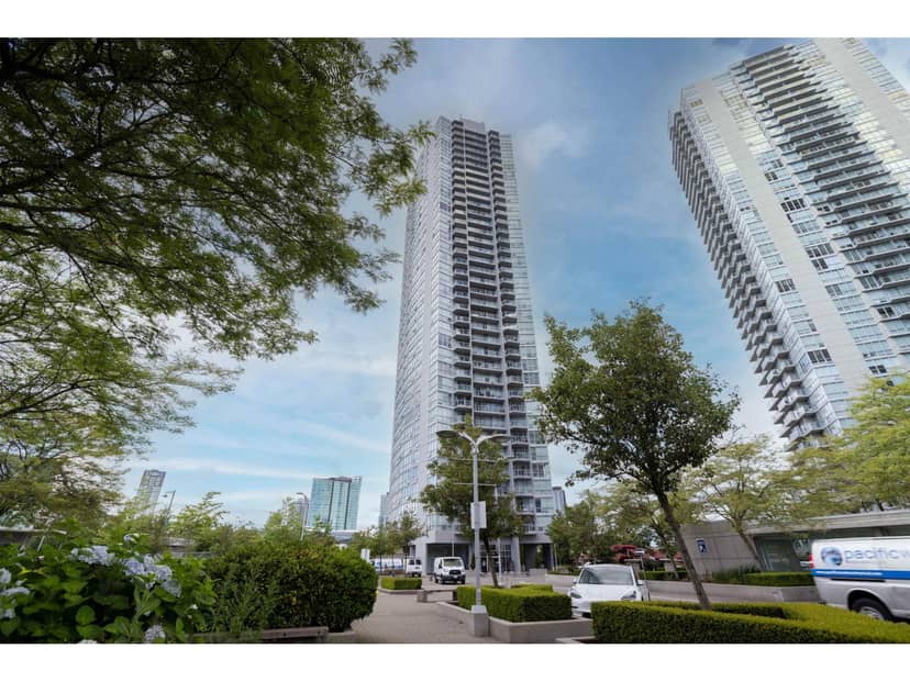 3105 13618 100 AVENUE, Surrey
