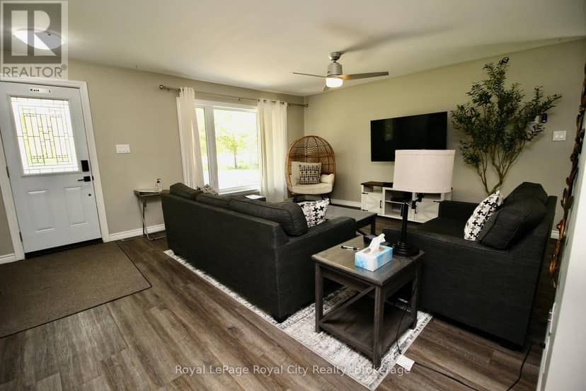 7221 6 Highway — photo 10 of 24