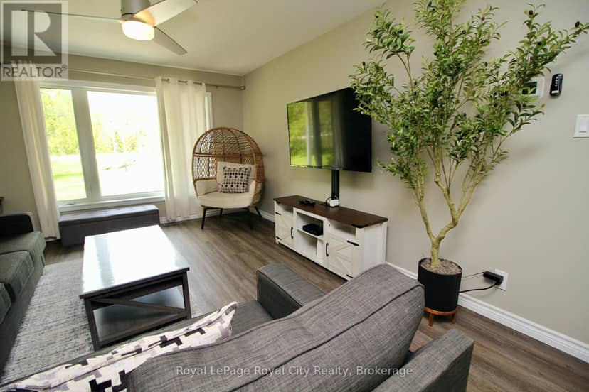 7221 6 Highway — photo 8 of 24