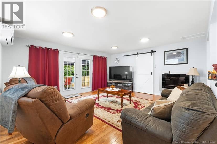 79 Poirier Drive — photo 10 of 37