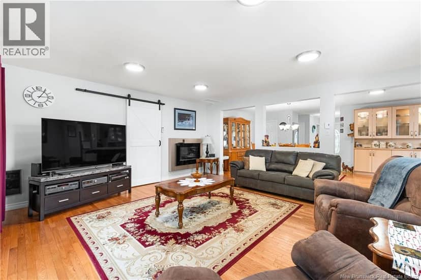 79 Poirier Drive — photo 11 of 37