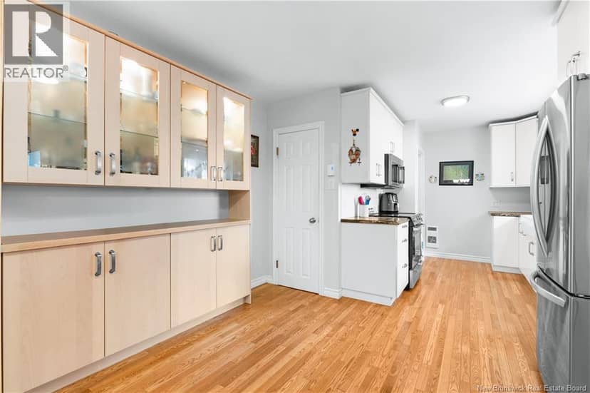 79 Poirier Drive — photo 8 of 37