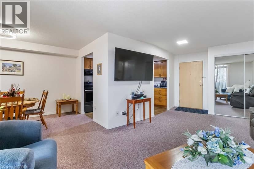 9 BONHEUR Court Unit# 506, Brantford, photo 8