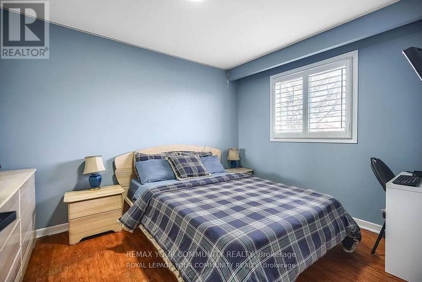 18 Terryellen Crescent — photo 29 of 40