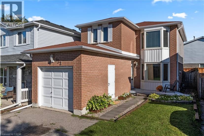 732 BENNETT Crescent, Oshawa, photo 2
