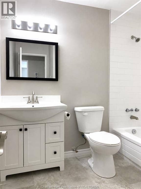 150 Park AVENUE East Unit# 311 — photo 8 of 15
