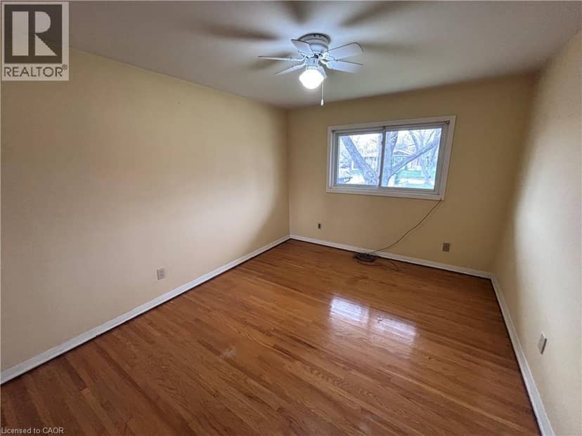 4 BEECHWOOD Court — photo 15 of 27