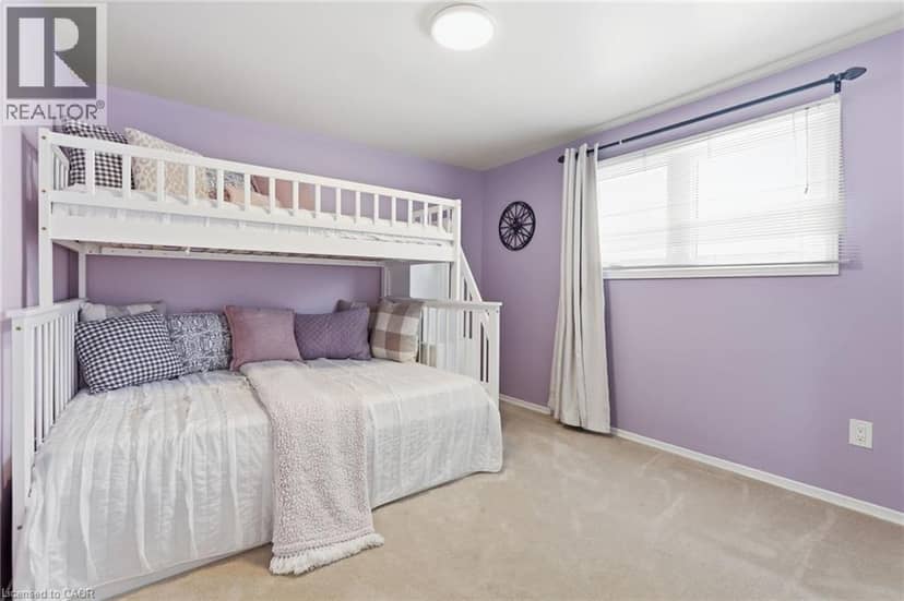 10 ACACIA Street — photo 28 of 40