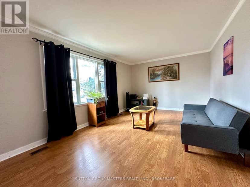 1666-1668 Victoria Street — photo 5 of 38