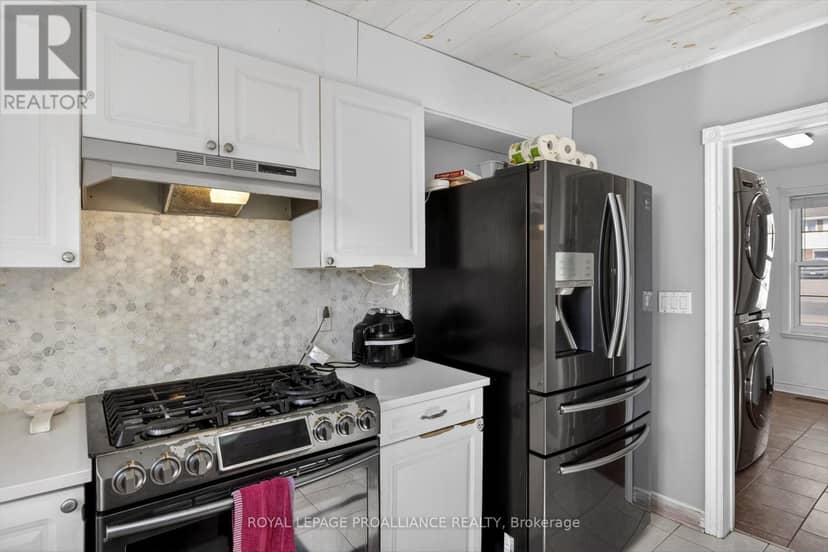 1539 Cherryhill Road — photo 15 of 40