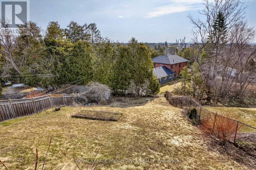 1539 Cherryhill Road — photo 19 of 40