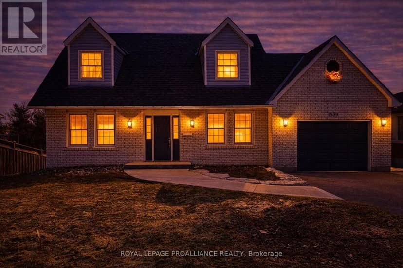 1539 Cherryhill Road — photo 2 of 40