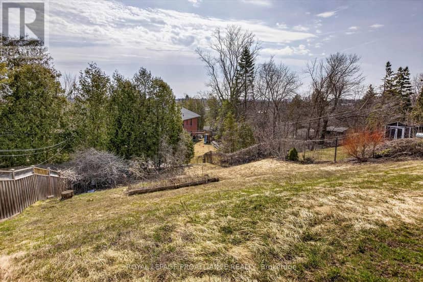1539 Cherryhill Road — photo 35 of 40