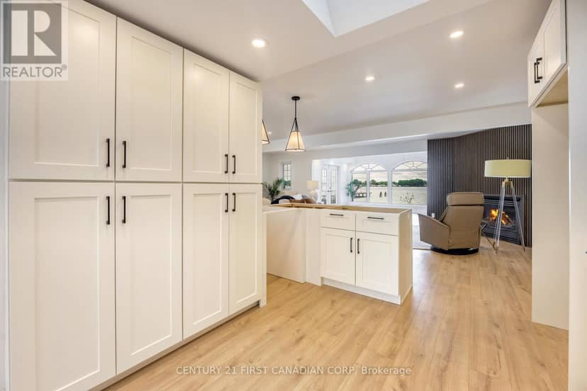 3877 St Clair Parkway, St. Clair, photo 8