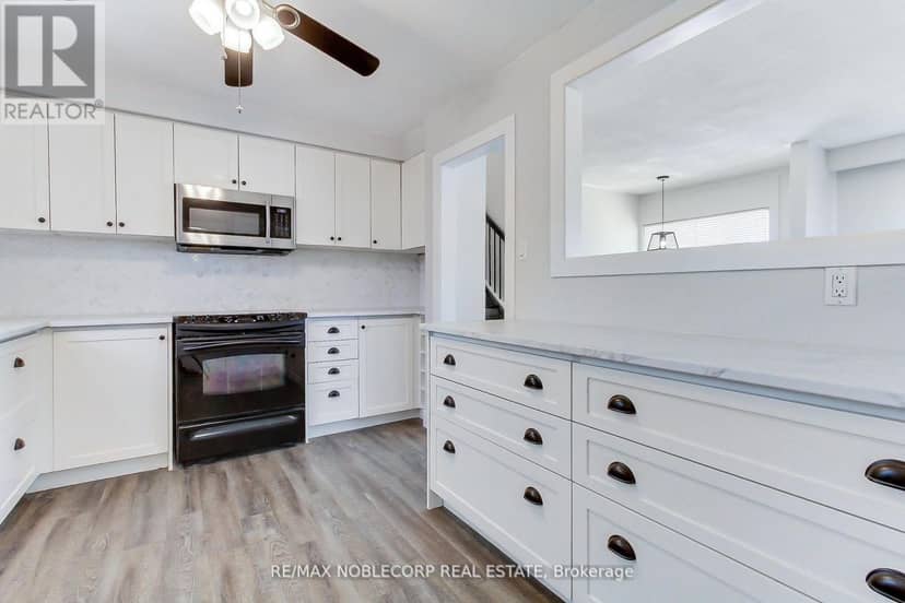 17 Larkdale Crescent — photo 18 of 40