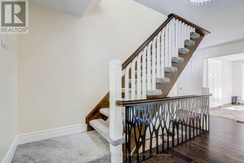 876 Parkland Avenue — photo 17 of 40