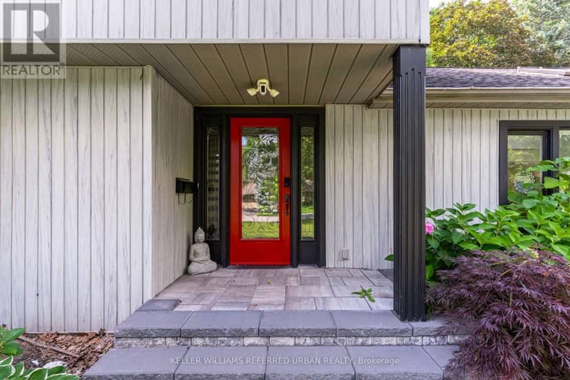 876 Parkland Avenue — photo 2 of 40