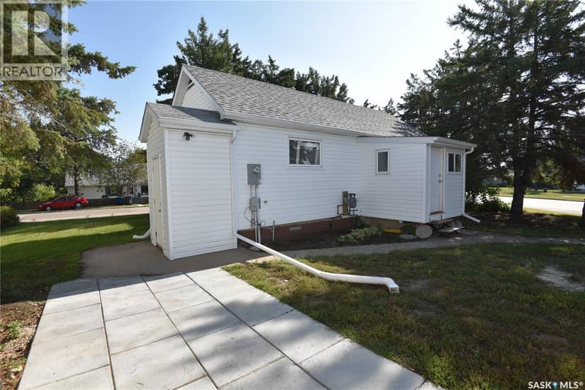 220 5th STREET W, Nipawin, photo 2